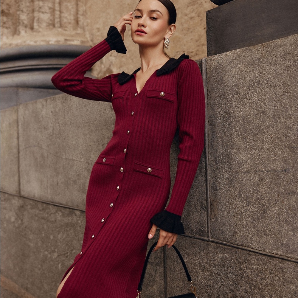 Elegant Burgundy Midi Dress